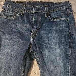 32/34 Levi's jeans